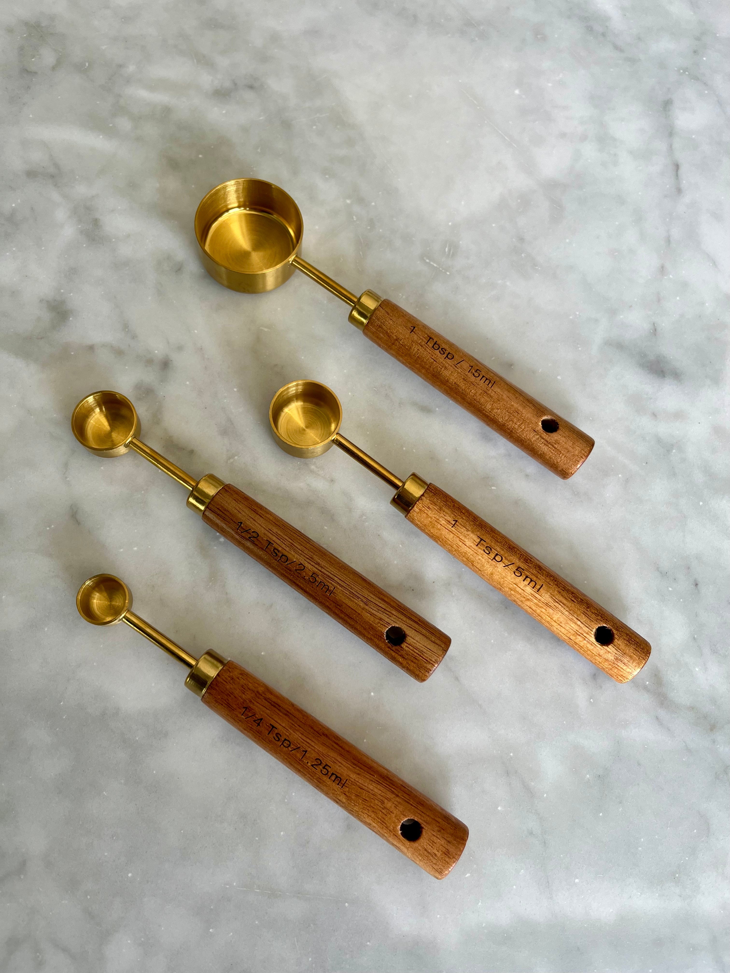 Montecito Acacia Wood and Gold Measuring Cups – Modern Kitchen Essentials