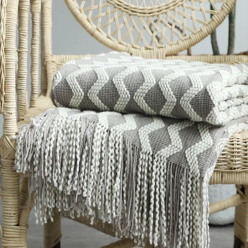 1PC Battilo Solid Knitted Throw Blanket Soft Weave Blankets for Sofa Bed Plaid Blanket Decorative Throws Luxury Bed Cover